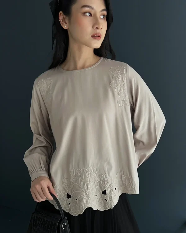 Charita Longleeve Khaki foto 1