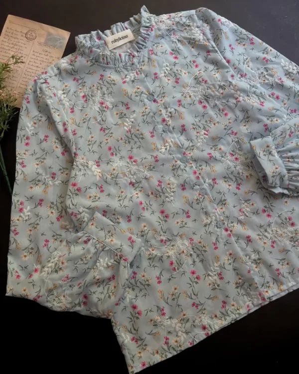 Isyara Shirt foto 4
