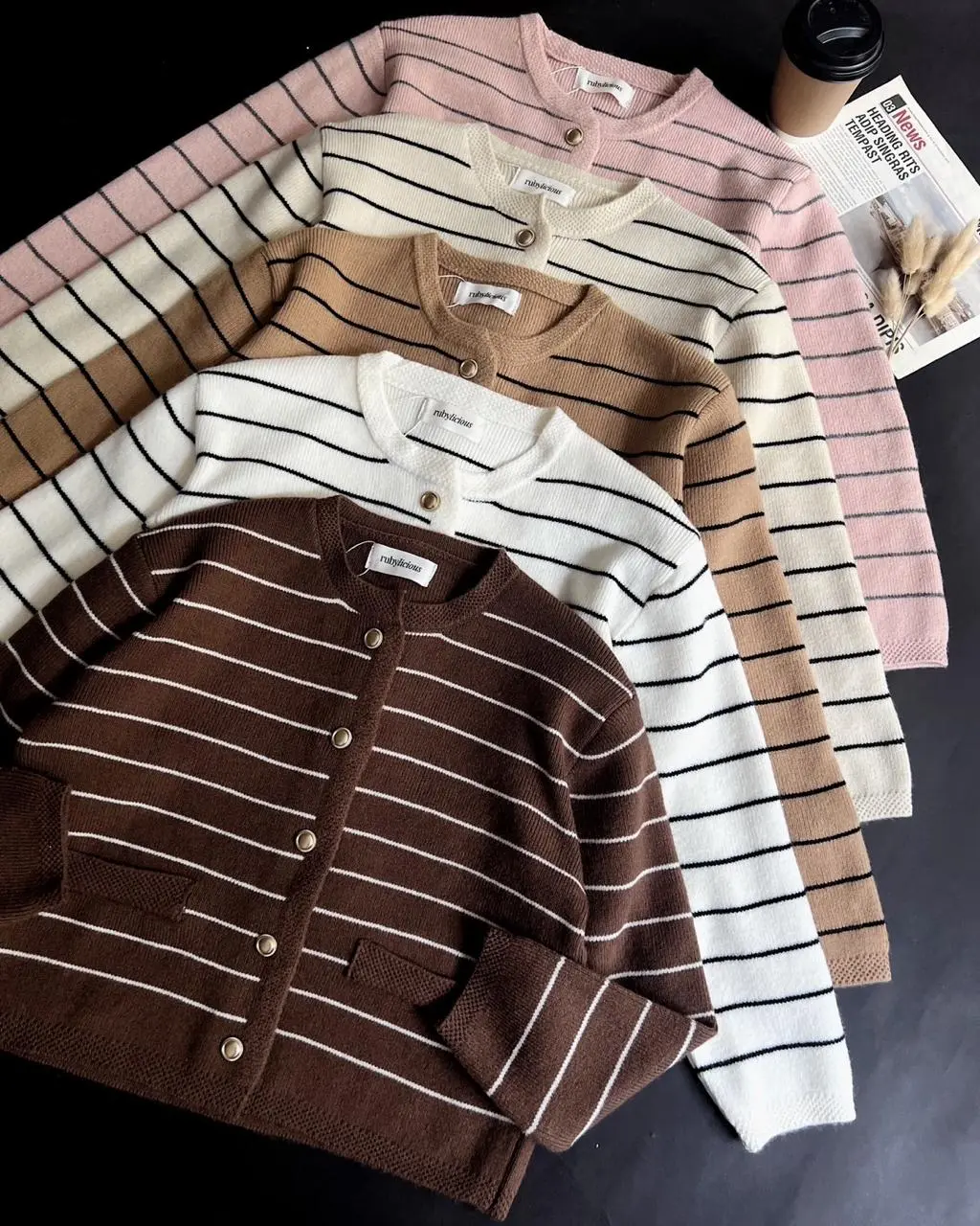 Richika Stripe Cardi foto 13