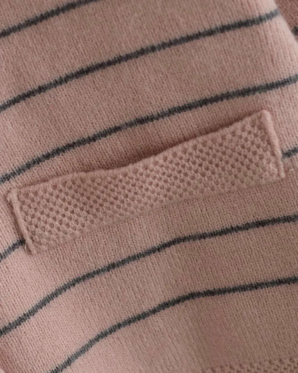 Richika Stripe Cardi foto 22