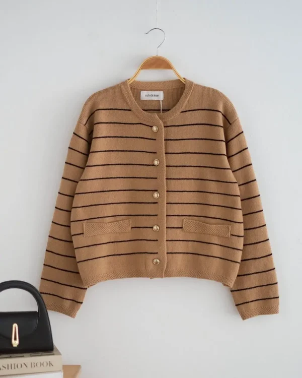 Richika Stripe Cardi foto 16