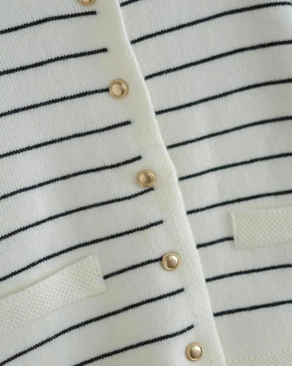 Richika Stripe Cardi foto 11