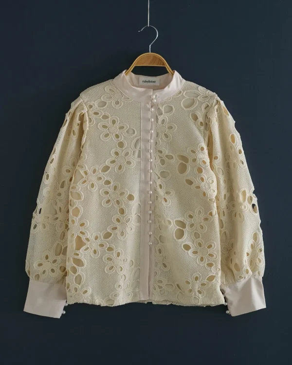 Pevita Shirt foto 5