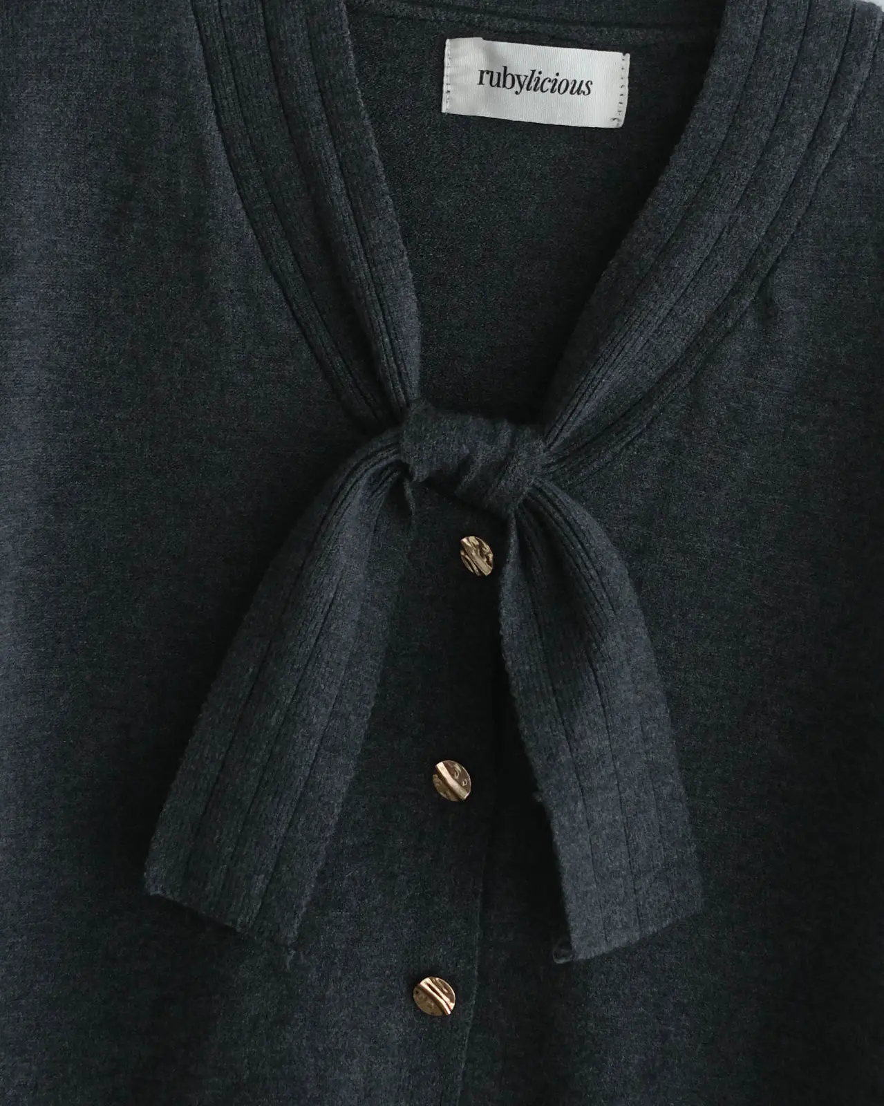 Qayuri Cardi foto 8