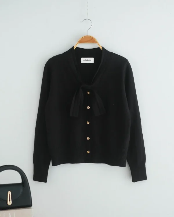 Qayuri Cardi foto 1