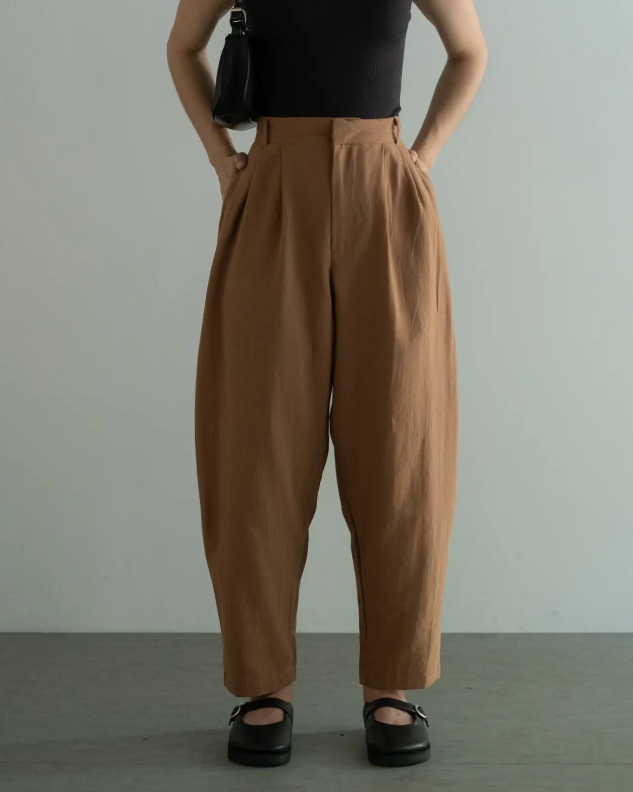Amy Barrel Pants foto 12