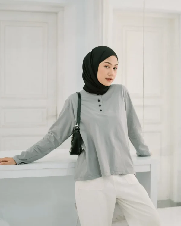 Soojin Longsleeve foto 6