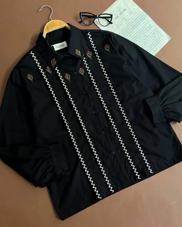 Dhara Shirt foto 1