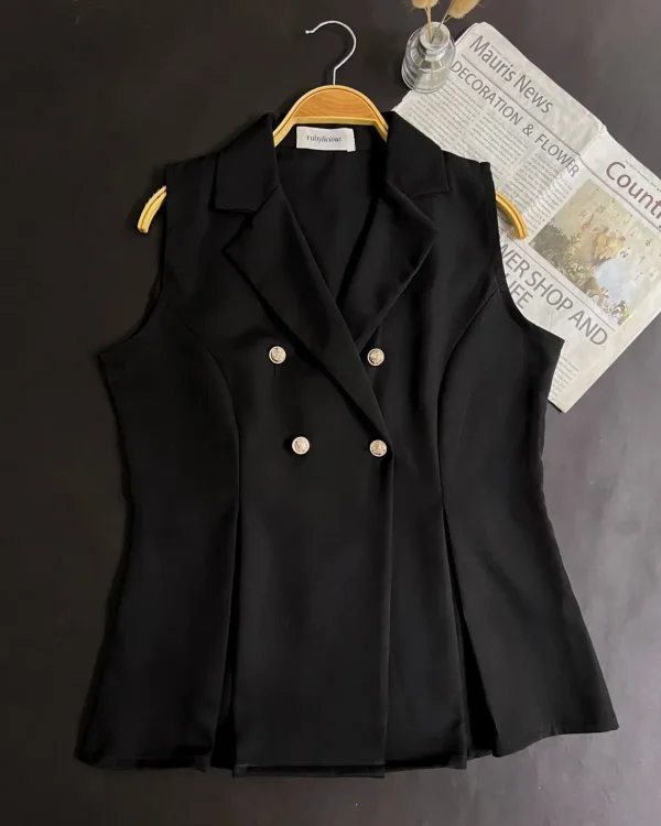 Ganiya Vest foto 1