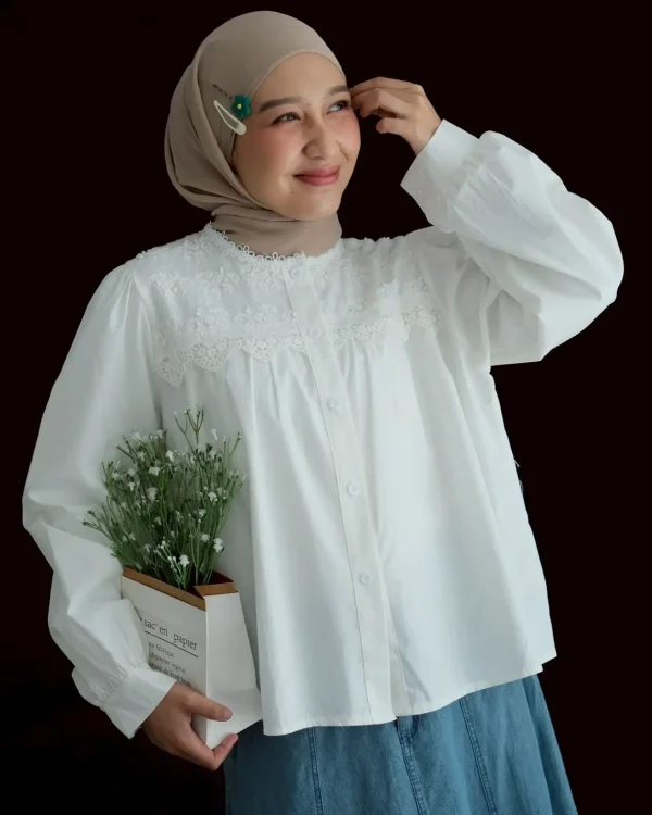Novia Shirt foto 4