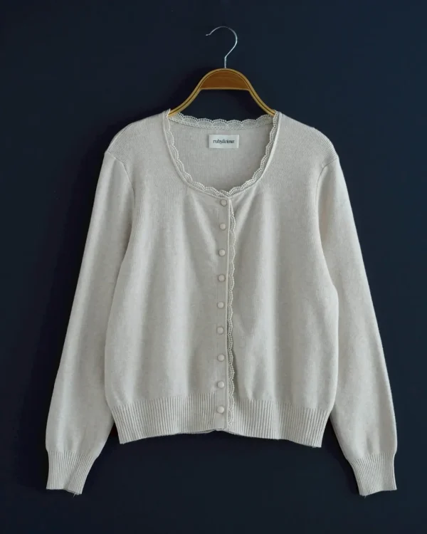 Bioza Cardi foto 1