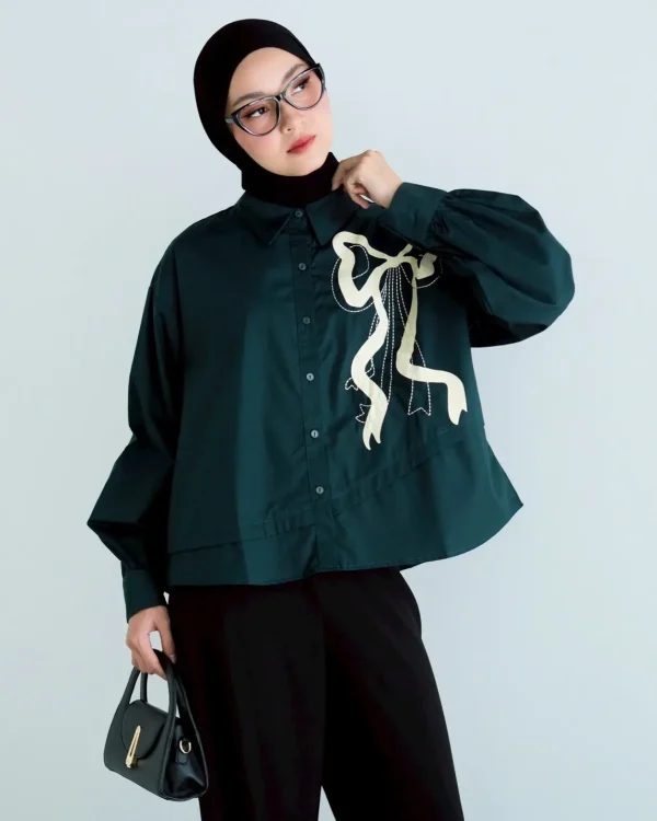 Laksmi Shirt foto 9