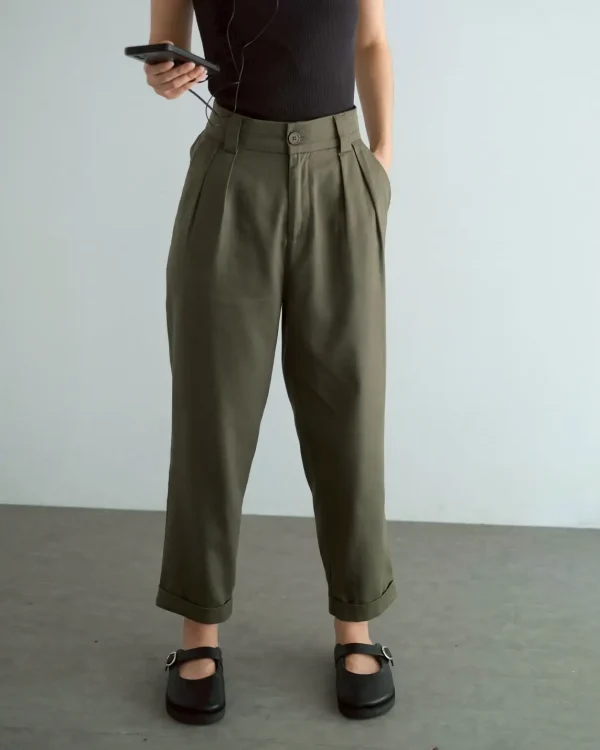 Caila Pants foto 1