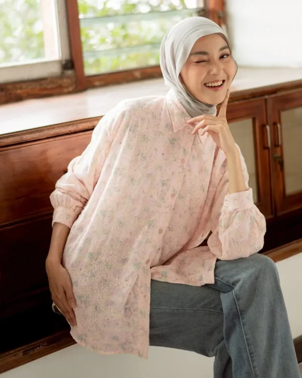 Inesa Shirt foto 3
