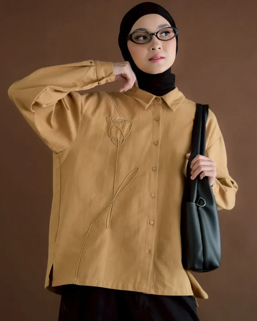 Iftina Shirt foto 9