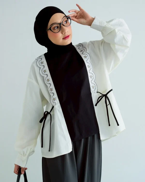 Regina Blouse foto 2