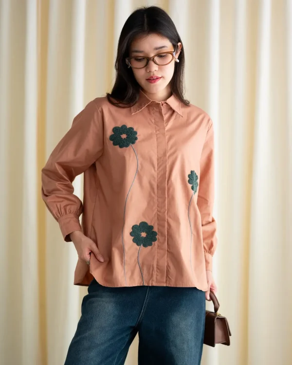 Nairu Shirt foto 2