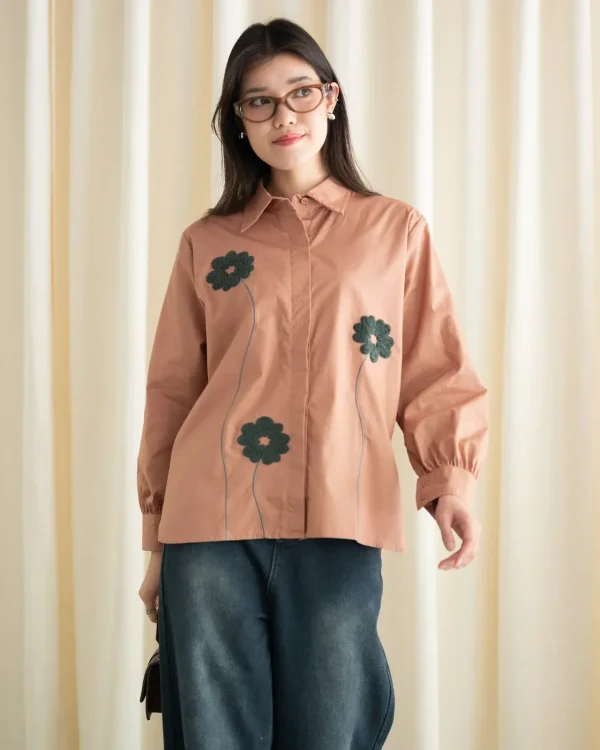 Nairu Shirt foto 1