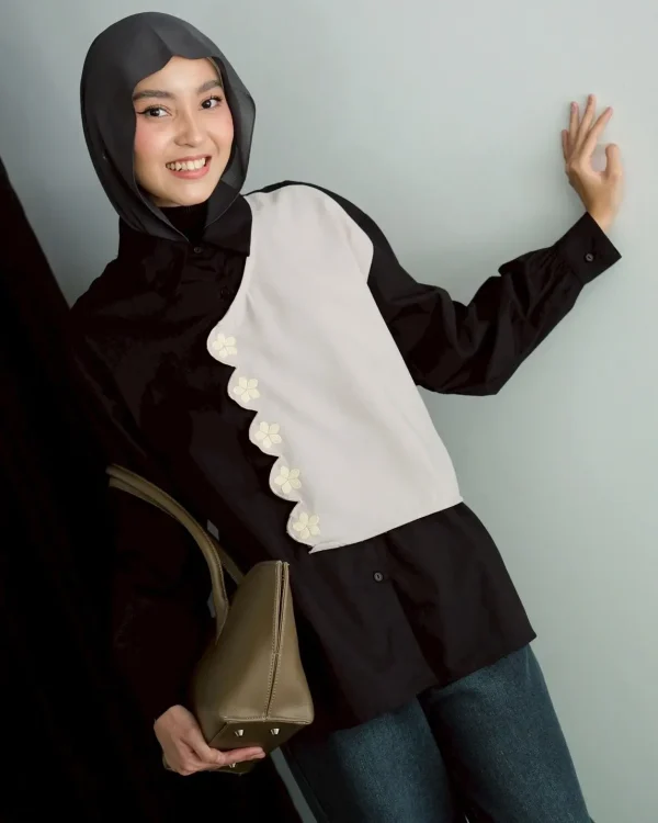 Kastreya Shirt foto 2