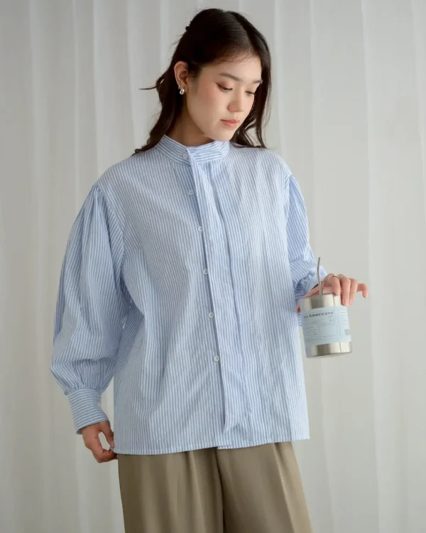 Arela Stripe Shirt Blue | Kemeja Stripe Katun Adem | Kemeja Kerja Santai foto 1
