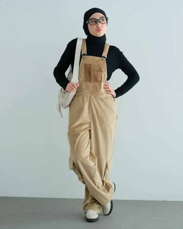 Huntley Overall foto 5