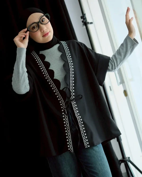 Snezha Vest foto 7