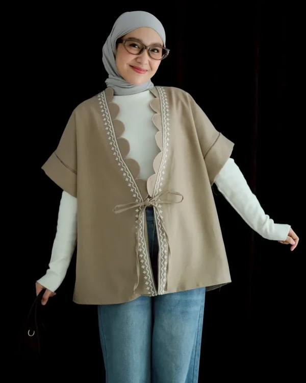 Snezha Vest foto 5