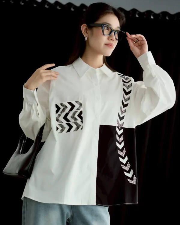 Bizzy Shirt Black foto 2
