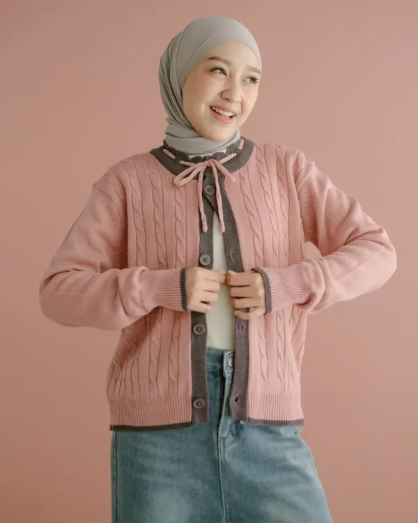 Gyema Cardi foto 7