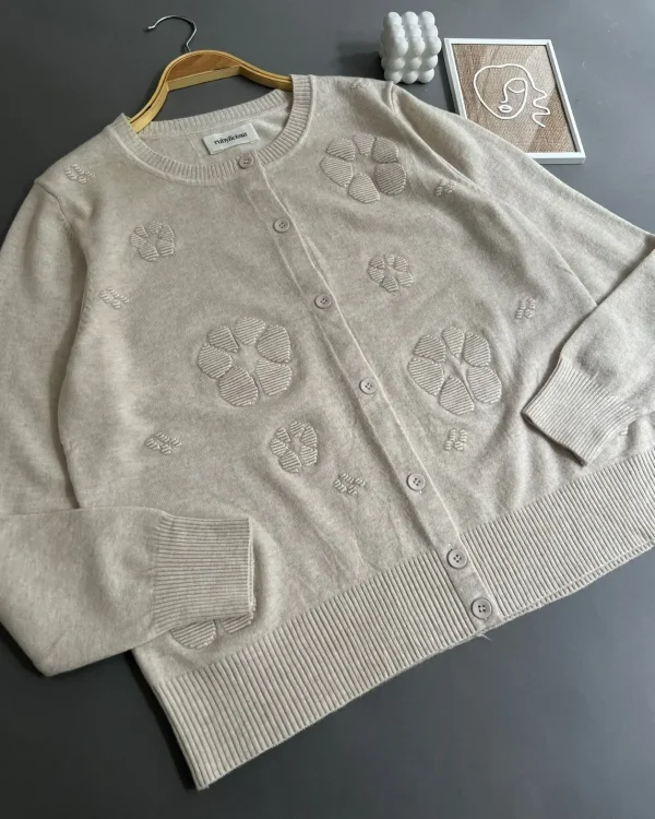 Xireya Cardi foto 2