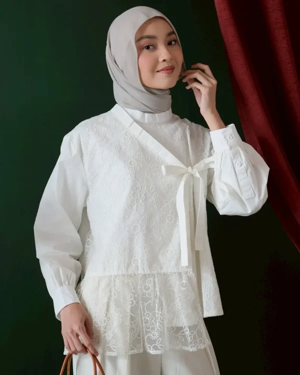 Cyrela Blouse Broken White foto 3