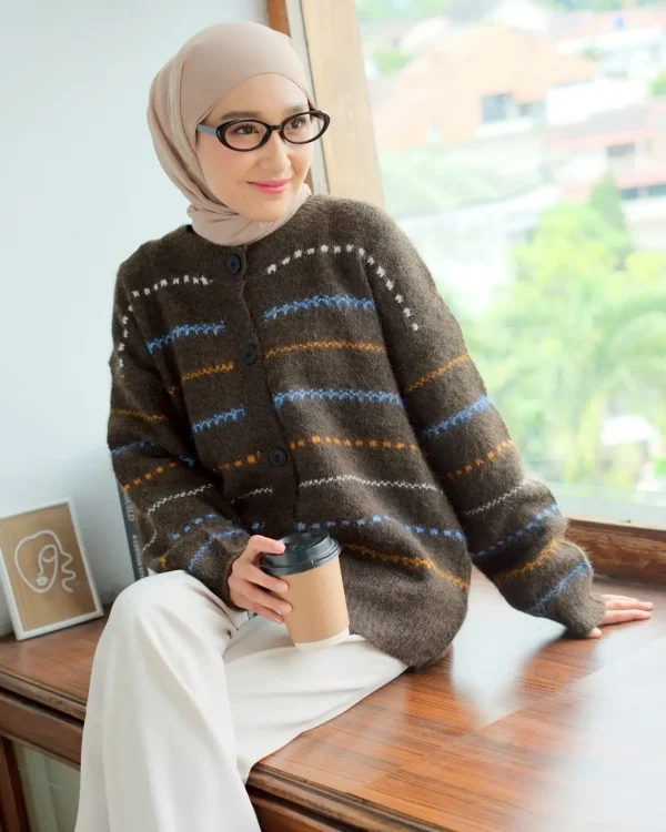 Veylia Cardi foto 5