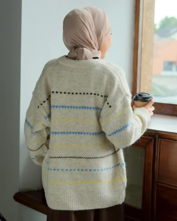 Veylia Cardi foto 4