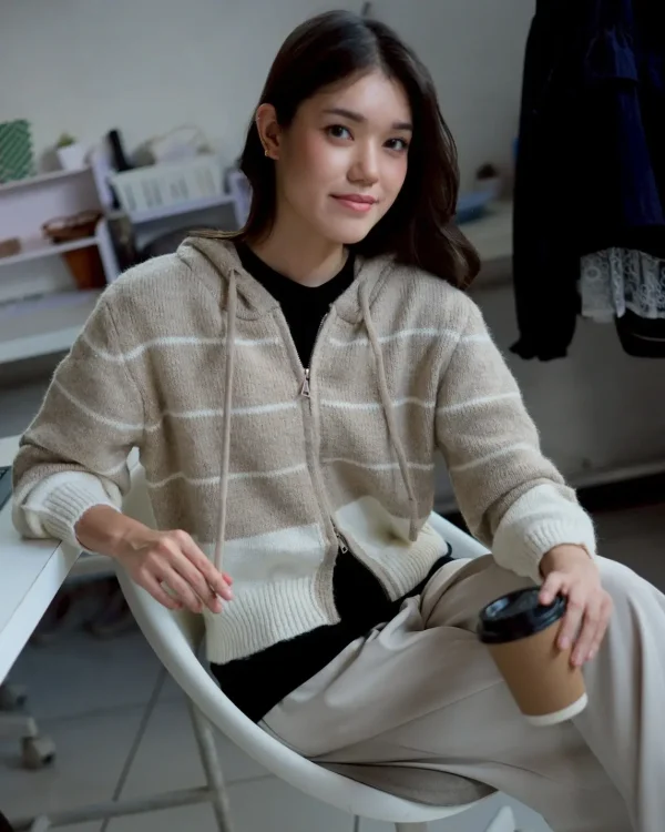 Phiora Knit Jacket foto 9