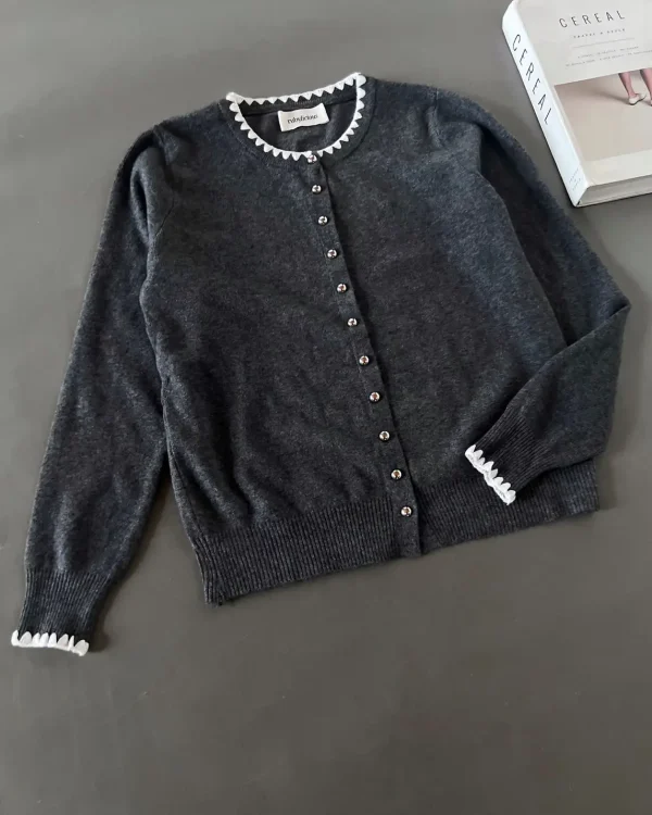 Medora Cardi foto 1
