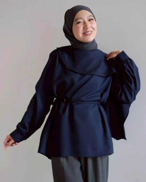 Blainn Blouse foto 2