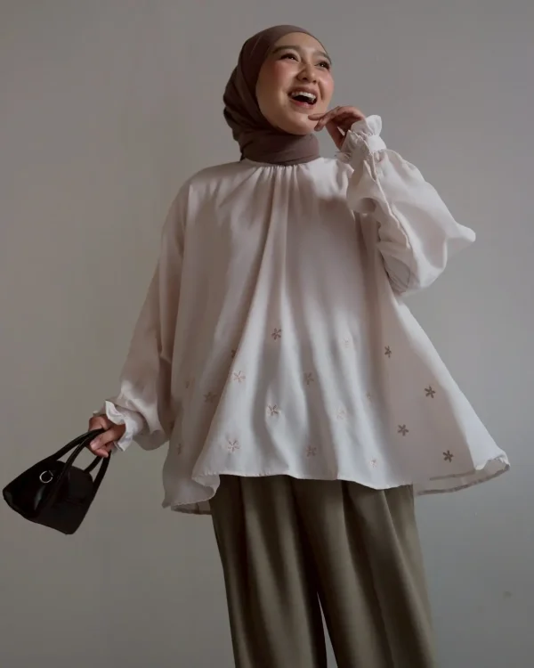 Zowy Shirt Beige foto 1