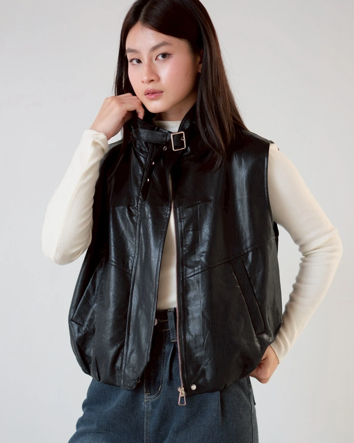 Xelina Leather Vest foto 5