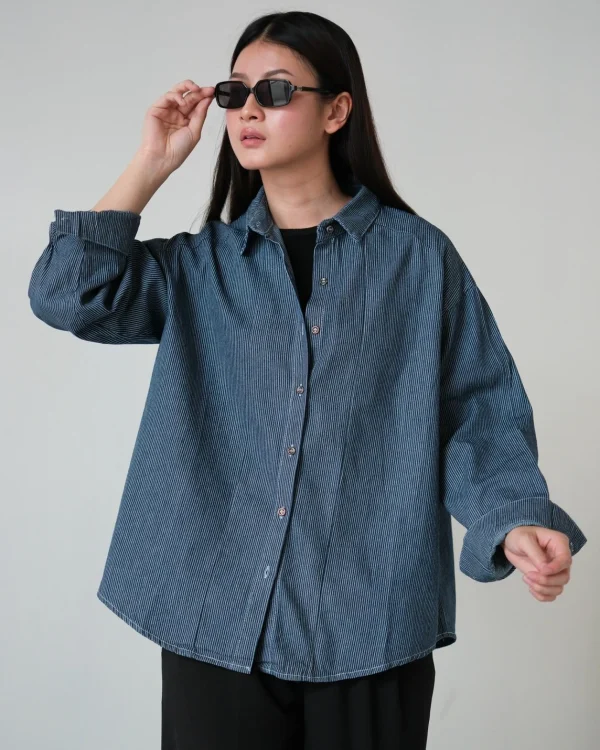 Celvy Denim Shirt foto 2