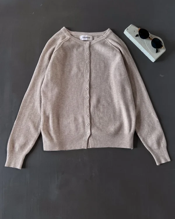 Neona Cardi foto 5