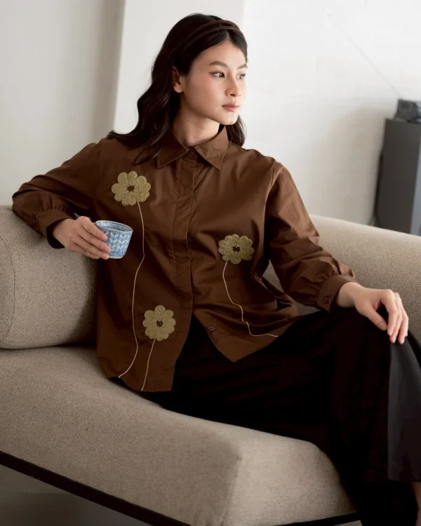 Nairu Shirt foto 1
