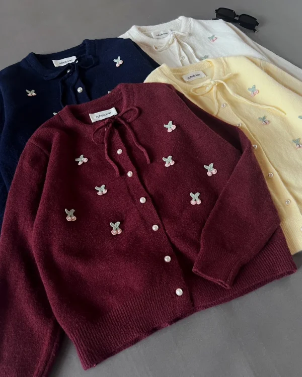 Caska Cardi foto 5