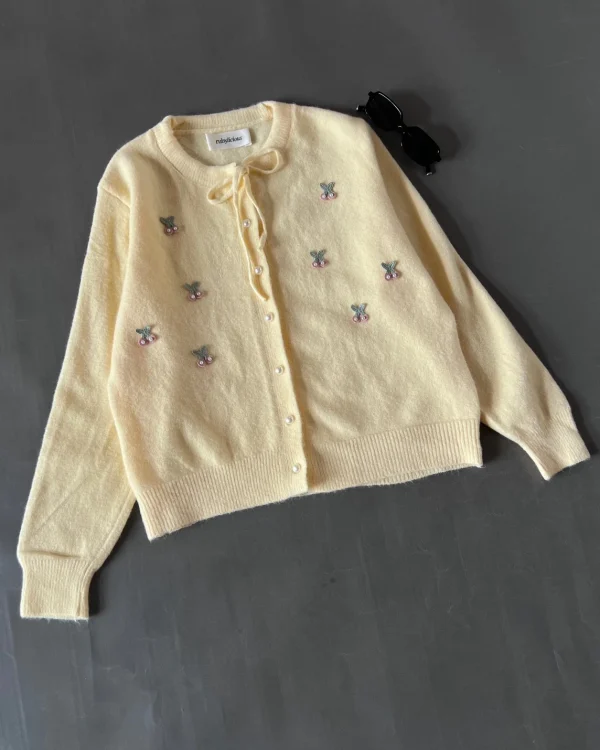 Caska Cardi foto 10