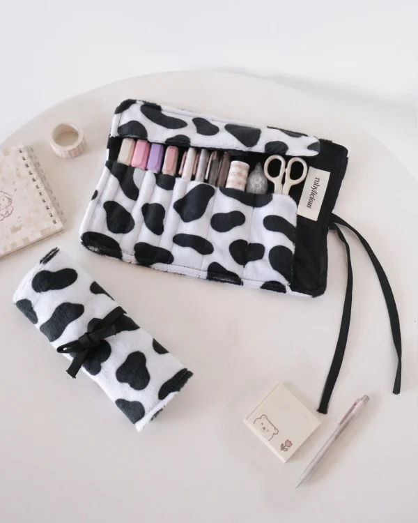 Animal Printed Roll Case